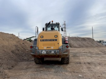 2015 Liebherr L550iiA wheel loader