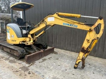2004 KOMATSU PC35MR-2