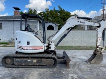 2005 BOBCAT Excavator 435HAG