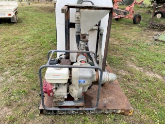 4000 litre  tank and and pump and mixer