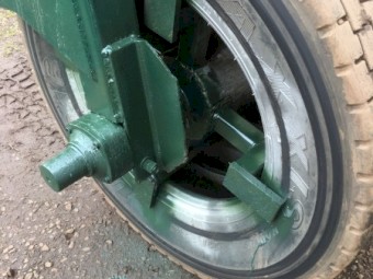 Rubber  paddock / crop roller