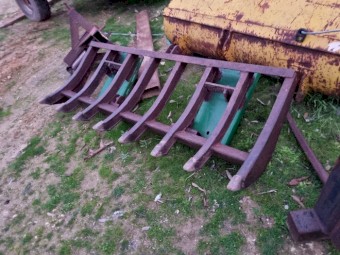 Scrub Rake - 1800mm Wide