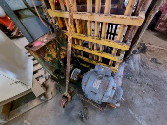 Morton Baker Wool Press