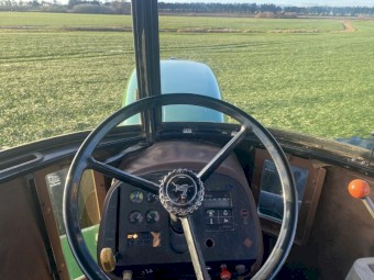 John Deere 8450 Tractor