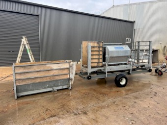 Peak Hill Sheep Immobilizer