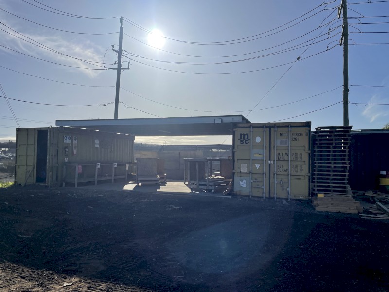 Workshop with 3 phase power