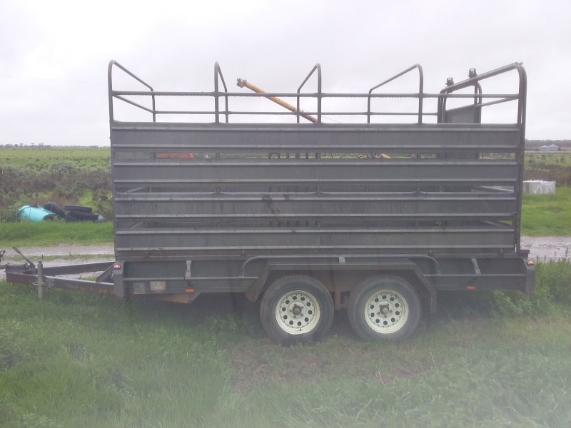 12'x6' LDK tandem stock trailer
