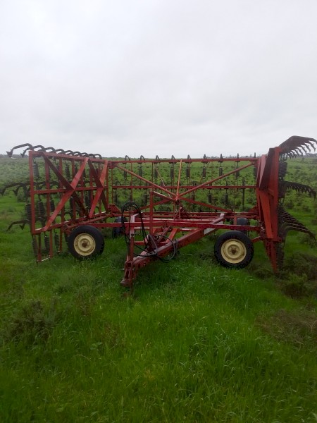 35' Napier bar cultivator.