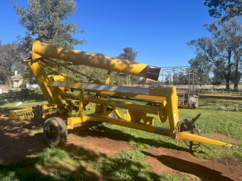 2011 GrainStor Outloader