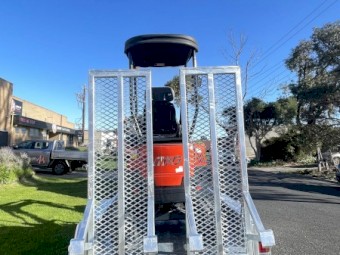 2023 MXG XE18SE(1750KG) Excavator + Attachments package plus plant trailer with 4 wheel electrical brakes (Hot Sale Bundle)