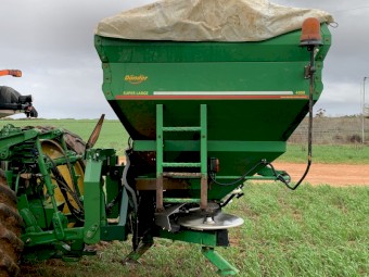 4000L Donder Linkage Spreader