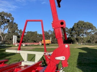 2022 - Self Loading Bale Cart