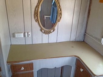 1970s Vintage Windsor Caravan