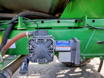 2013 John Deere 4940 Sprayer