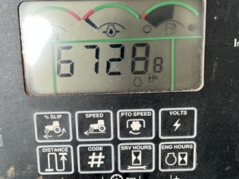 2005 John Deere 8520 Tractor