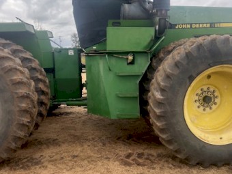 John Deere 8960