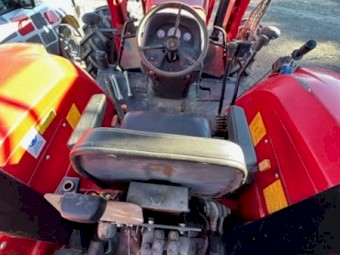 Massey Ferguson 455 with front end loader