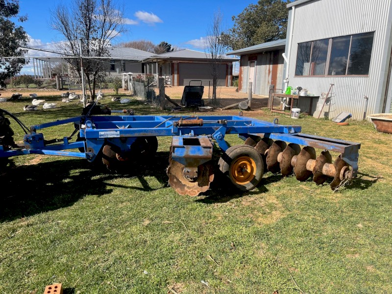 Grizzly LG24 Offset Disc Plough