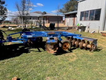 Grizzly LG24 Offset Disc Plough