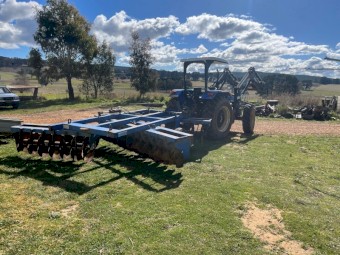 Grizzly LG24 Offset Disc Plough