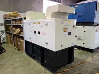 11.25KVA Yanmar/Stamford Super Silenced Diesel Generator 415V