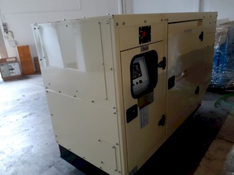 27.5KVA Cummins/Stamford Silenced Diesel Generator 3 Phase 415V