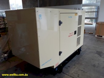 27.5KVA Cummins/Stamford Silenced Diesel Generator 3 Phase 415V