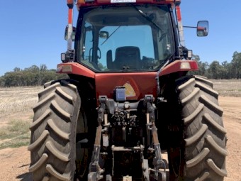 Case IH MX220 Tractor
