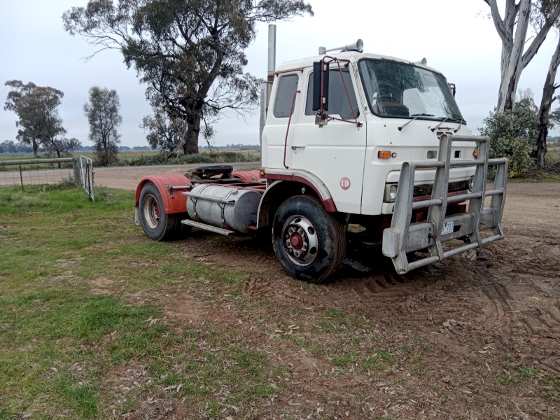 Nissan UD Prime Mover