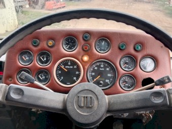 Nissan UD Prime Mover