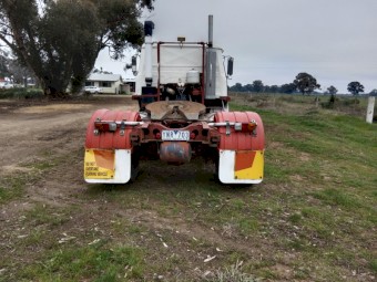 Nissan UD Prime Mover