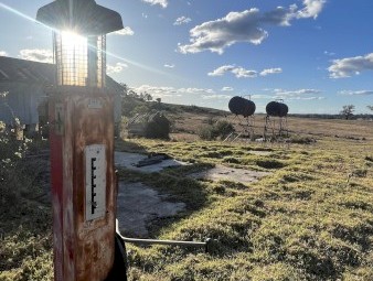 Old Shell Petrol Bowser