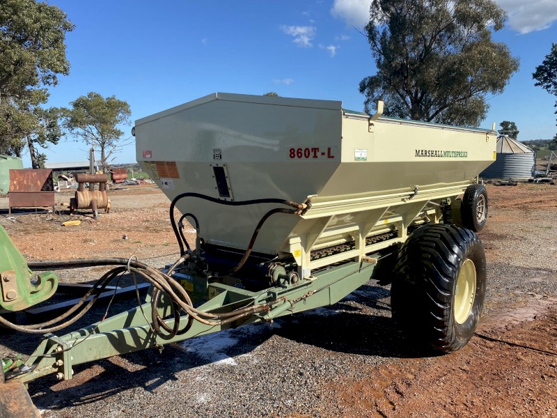 2011 Marshall 860TL Spreader