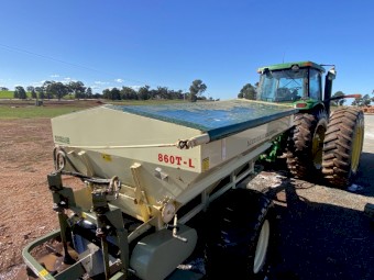 2011 Marshall 860TL Spreader