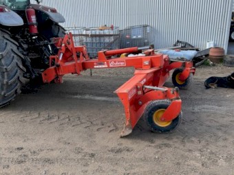 Challange 3m wide 3PL grader blade GT300PH