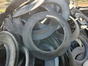 Silage Pit Side Tyre Walls 
