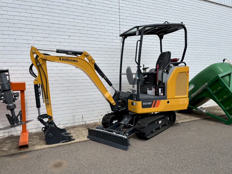2022 Liugong 9018F Mini Excavator
