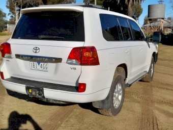 2012 Toyota GXL Landcruiser 200 series Wagon