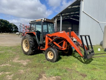 Zetor 8111