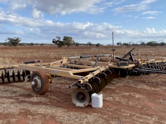 Ezee-On 4590 Offset Discs