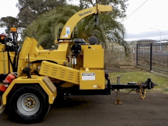 Late model 3/2015 Vermeer BC1200XL Commercial Diesel Wood Chipper