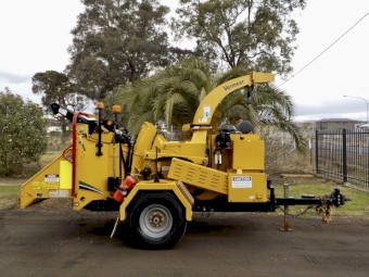 Late model 3/2015 Vermeer BC1200XL Commercial Diesel Wood Chipper