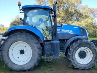 2011 New Holland  T7.185 Tractor