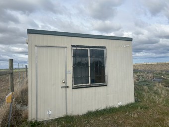 Ausco Hut