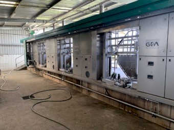 GEA Westfalia MIone Robotic Dairy 2014 model
