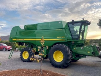 2011 John Deere 9870 