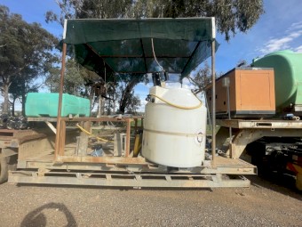 Volvo FL10 Mixing and Batching Truck