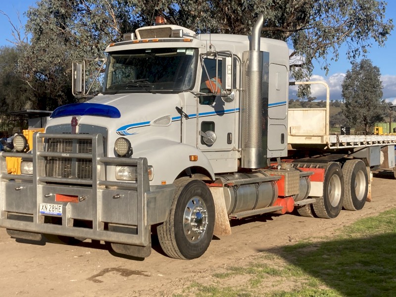 2014 Kenworth T359 Prime Mover