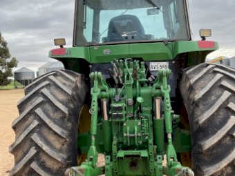 John Deere 7810 Tractor