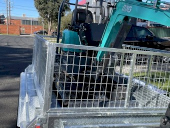 MXG XE13SE+ATTACHMENT PACKAGE+CAGE TRAILER WITH FREE RAMPS AND SPARE TYRE